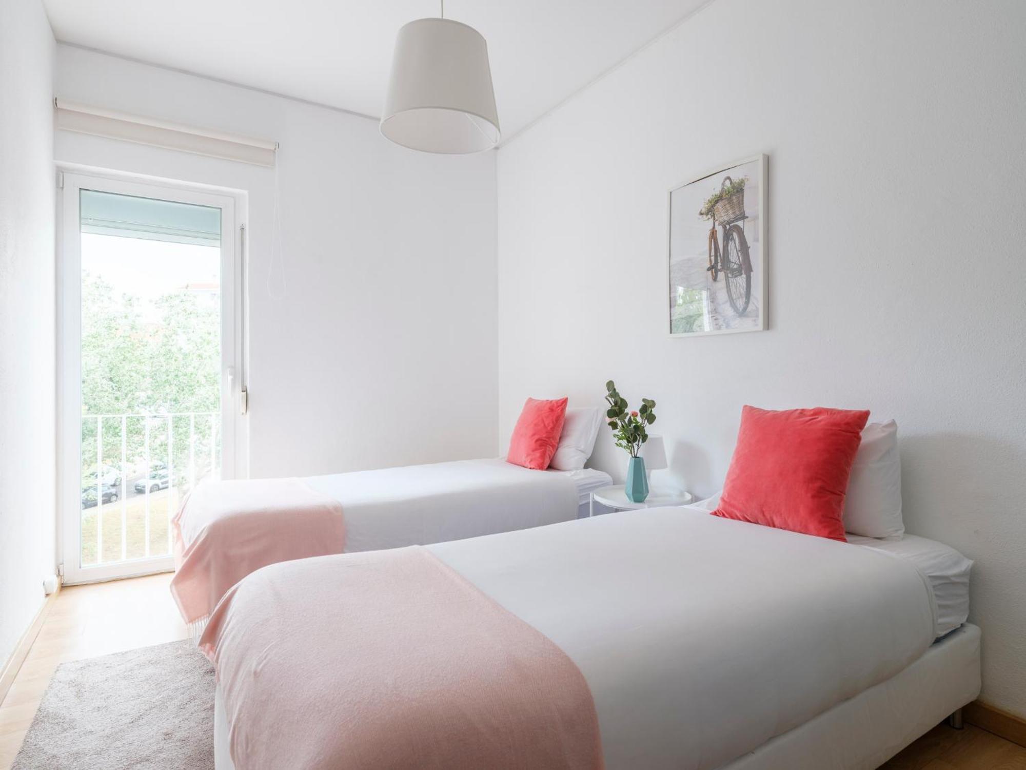 Olivais Spacious Apartment Near Airport Lisboa Extérieur photo